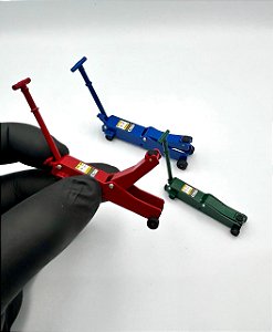 Macaco jacaré automotivo