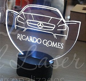 Abajur Luminária Mercedes Benz de Led sem Fio com o nome que desejar com Acrílico Grosso Iluminado - Veja opções de Tamanho no Anúncio