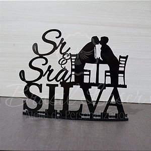 Topo De Bolo Casal Idosos - Tamanho com 14 cm (maior lado da peça) - Cor à Escolher