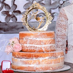 Topo De Bolo  - Tamanho 20cm (maior lado da peça) - Cor à Escolher