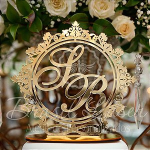 Topo De Bolo com 14cm (maior lado da peça) - Cor à Escolher