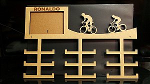 Porta Medalhas Ciclismo Personalizado Com Foto Tamanho 45cmx25cm Aprox.36 Medalhas