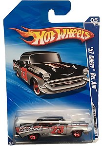 Hot Wheels '57 Chevy Bel Air (Prata) R7528 | Escala 1:64