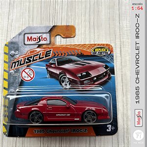 Maisto - 1985 Chevrolet Iroc-Z (Vermelho) - 1:64