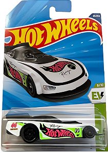 Hot Wheels 1:64 - Supercharged - HYX64