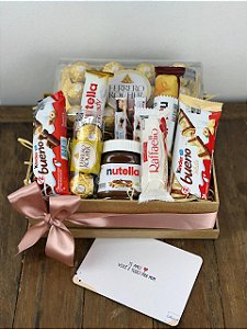 Cesta de Chocolates Delícias Ferrero