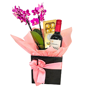 Mini orquídea com Mini Vinho e Ferrero com 8 unidades