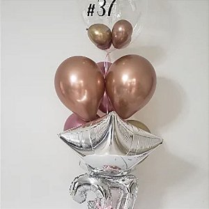 Bouquet de balões no número