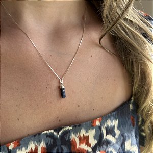 Pingente mini ponta de Sodalita em Prata 925