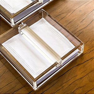 PORTA GUARDANAPO EM ACRÍLICO