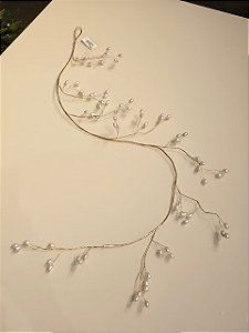 FESTÃO DECORATIVO ARAMADO DOURADO COM PEROLAS 1,50CM
