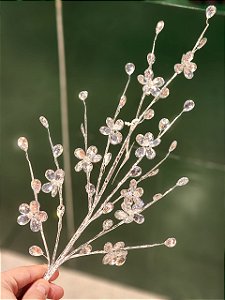 GALHO DECORATIVO ARAMADO PRATA COM FLORES DE CRISTAL 70CM