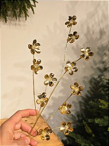 GALHO DECORATIVO ARAMADO DOURADO COM PETALA DE CRISTAL DOURADO 70CM