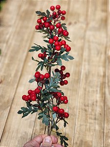 GALHO BERRY VERMELHO COM FOLHAS - 65CM