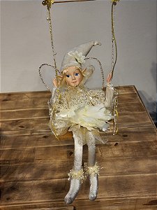 BONECA FADA NO BALANÇO A CORDA CHAMPANHE 70CM