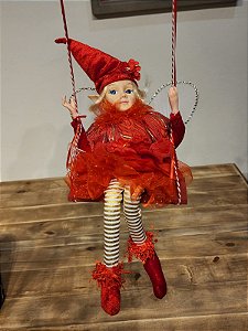 BONECA FADA NO BALANÇO A CORDA VERMELHO 70CM