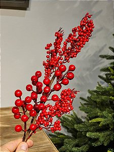 GALHO DECORATIVO BERRY VERMELHO 63CM