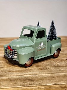 CAMINHONETE VERDE EM METAL COM ÁRVORES 31CM