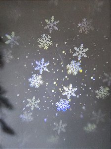 PROJETOR NATALINO FLOCO DE NEVE USO INTERNO E EXTERNO BIVOLT