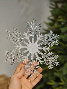PENDENTE EM FLOCO DE NEVE EM ACRÍLICO TRANSPARENTE 31CM