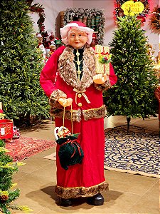 MAMÃE NOEL EM PÉ VERMELHA 1,50CM
