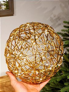 BOLA ARAMADA RATTAN OURO 25CM