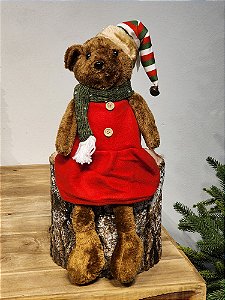 URSA SENTADA COM TOUCA VERMELHA 50CM