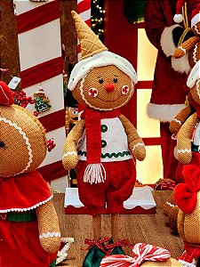 BONECO EM PÉ MENINO GINGERBREAD COM SORVETE VERMELHO E BRANCO 71CM - PRÉ VENDA 2025