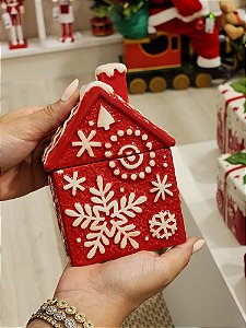 POTE DECORATIVO COM TAMPA CASINHA VERMELHA E BRANCA 15CM - PRÉ VENDA 2025