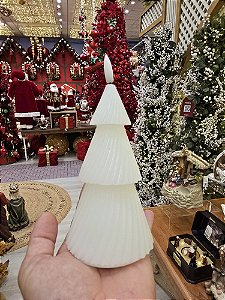 VELA EM CERA COM LED ÁRVORE BRANCA 13,5CM - PRÉ VENDA 2025