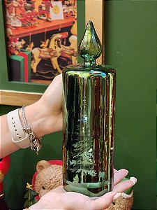 VELA DE VIDRO VERDE DECORATIVA COM LED 26CM - PRÉ VENDA 2025