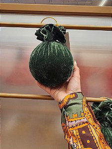 BOLA VELUDO VERDE 12CM - PRÉ VENDA 2025