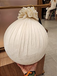 BOLA VELUDO BRANCA OFF 30CM - PRÉ VENDA 2025
