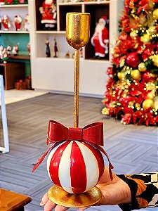 CASTIÇAL EM METAL COM LAÇO VERMELHO E BRANCO 26CM - PRÉ VENDA 2025