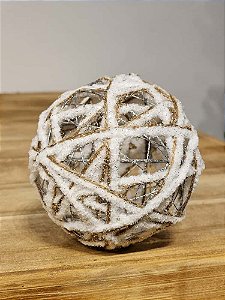 BOLA ARAMADA AVELUDADA NUDE E BRANCA 10CM