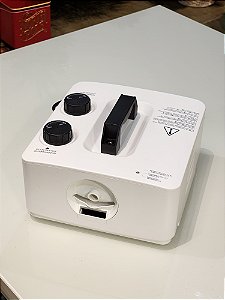 MÁQUINA DE BOLHAS COM FUMAÇA 127V