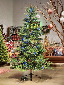 ÁRVORE PINHEIRO SUPER REALISTA DIAMOND 1.029 GALHOS 750 LEDS 2,40CM