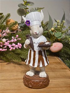 COELHA CONFEITEIRA CHOCOLATUDA 20CM