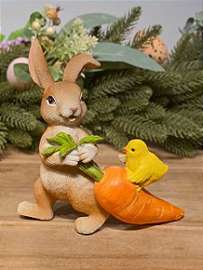 COELHO COM CENOURA E PINTINHO 15CM