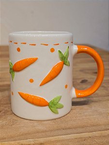 CANECA COM CENOURINHAS 13CM 270ML