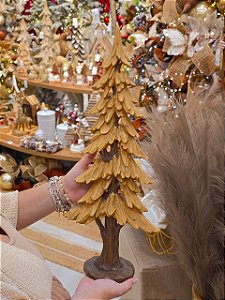 ÁRVORE EM RESINA MARROM RÚSTICA 50CM - PRÉ VENDA 2026