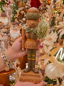 QUEBRA NOZES RÚSTICO VERDE COM ÁRVORE 30,3CM - PRÉ VENDA 2026