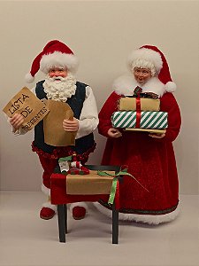 PAPAI NOEL E MAMÃE NOEL COLECIONÁVEL HORA DOS PRESENTES 29CM - PRÉ VENDA 2026