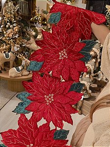 CAMINHO DE MESA BORDADO POINSETIA VERMELHA 1,80CM - PRÉ VENDA 2026