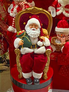 PAPAI NOEL SENTADO NA POLTRONA COM SOM E MOVIMENTO 45CM - PRÉ VENDA 2026