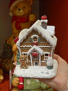 CASA GINGER EM RESINA COM LED 14CM - PRÉ VENDA 2026