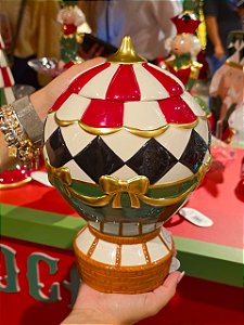 POTE DE CERÂMICA EM FORMATO DE BOLÃO 26CM - PRÉ VENDA 2026