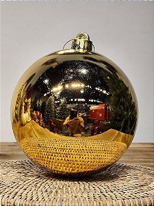 BOLA TRADICIONAL DOURADA BRILHANTE 15CM - PRÉ VENDA 2026