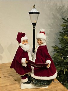 PAPAI NOEL E MAMÃE NOEL MUSICAL COM LED 48CM