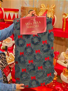 SAIA TECIDO PARA ÁRVORE DE NATAL VELUDO VERDE COM GUIRLANDAS 1,20CM - PRÉ VENDA 2026